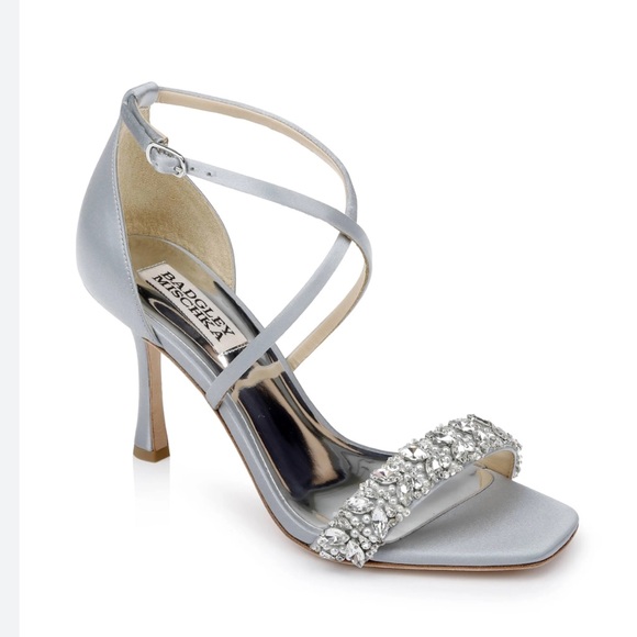 Badgley Mischka Nala Sandals Size 8 Wedding Bride Light Blue Rhinestones $225 - Picture 8 of 9
